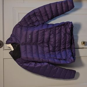 Patagonia Down Sweater Hoodie Large Purple has defects